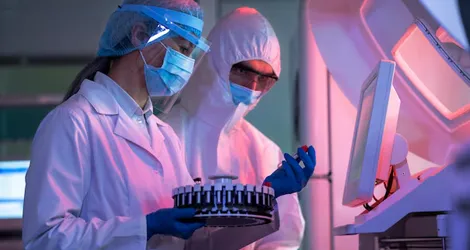 Stem Cell Transplantation Treatment Image